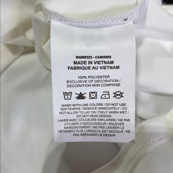 The Nike Tee Dri-Fit Training Athletic Crewneck,Swoosh logo short sleeve Tee - Picture 7 of 8